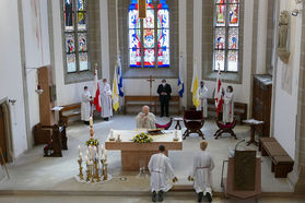 Feier der 1. Heiligen Kommunion in Sankt Crescentius (Foto: Karl-Franz Thiede)